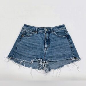 American Eagle Outfitters Cut Off Mom Straight Jean Shorts Frayed - Size 0